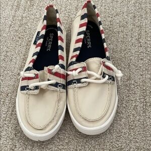 NWOB Sperry Top Sider Lounge Away Loafers Size 8